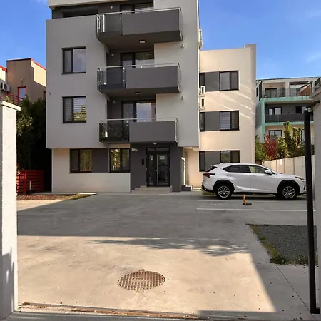 アパート Marbella - Terasa Privata ナボダリ