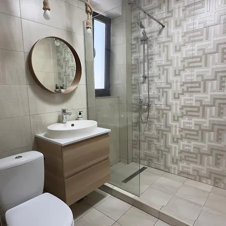 Marbella - Terasa Privata Apartment Navodari